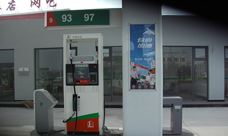 贵州加油站立柱灯箱